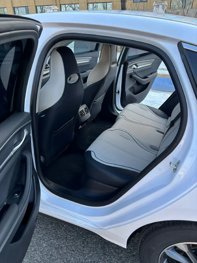 2024 BYD Destroyer 05 1.5L 110HP L4 E-CVT PHEV 8.3KWH,autocango,china used car exporter,china ev exporter,chinese used car exporter,chinese used ev exporter