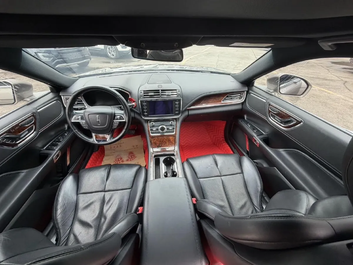 2018 Lincoln Continental 2.0T 261HP L4 6AT,autocango,china used car exporter,china ev exporter,chinese used car exporter,chinese used ev exporter