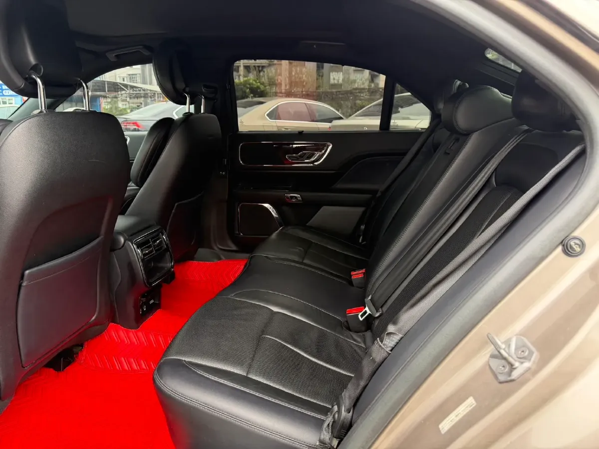 2018 Lincoln Continental 2.0T 261HP L4 6AT,autocango,china used car exporter,china ev exporter,chinese used car exporter,chinese used ev exporter