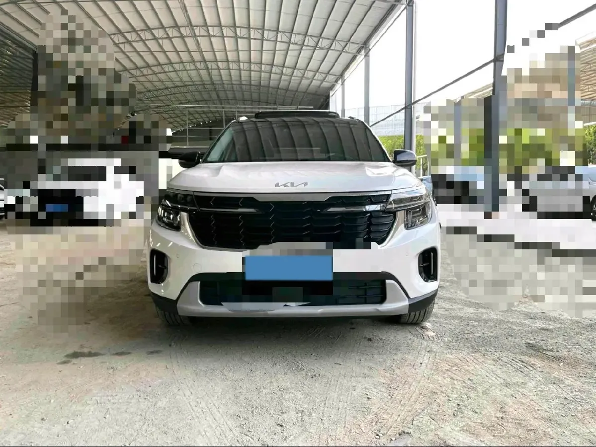 2023 Kia Seltos 1.5L 115HP L4 CVT,autocango,china used car exporter,china ev exporter,chinese used car exporter,chinese used ev exporter