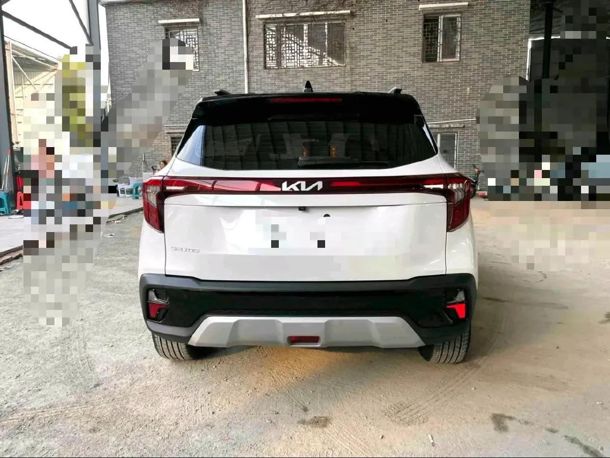 2023 Kia Seltos 1.5L 115HP L4 CVT,autocango,china used car exporter,china ev exporter,chinese used car exporter,chinese used ev exporter