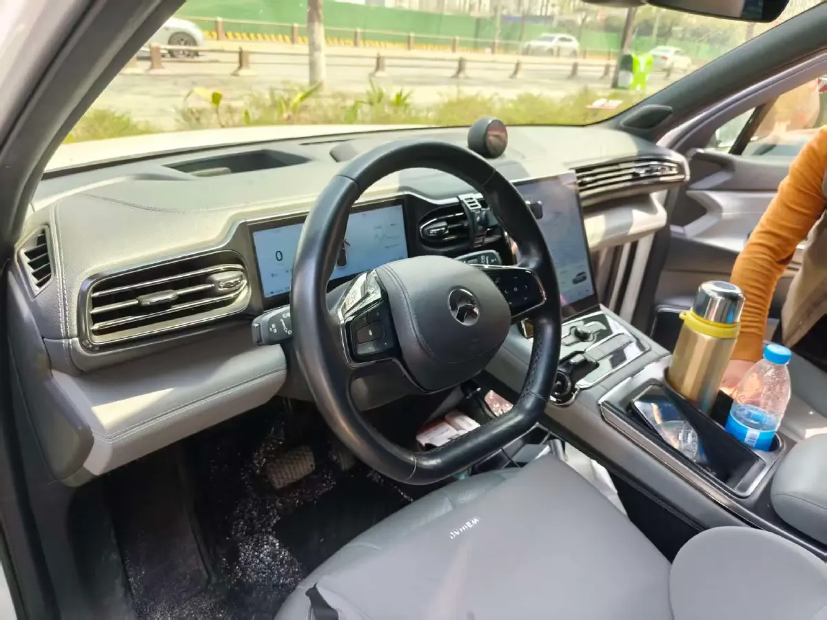 2022 NIO ES8 BEV 75KWH,autocango,china used car exporter,china ev exporter,chinese used car exporter,chinese used ev exporter