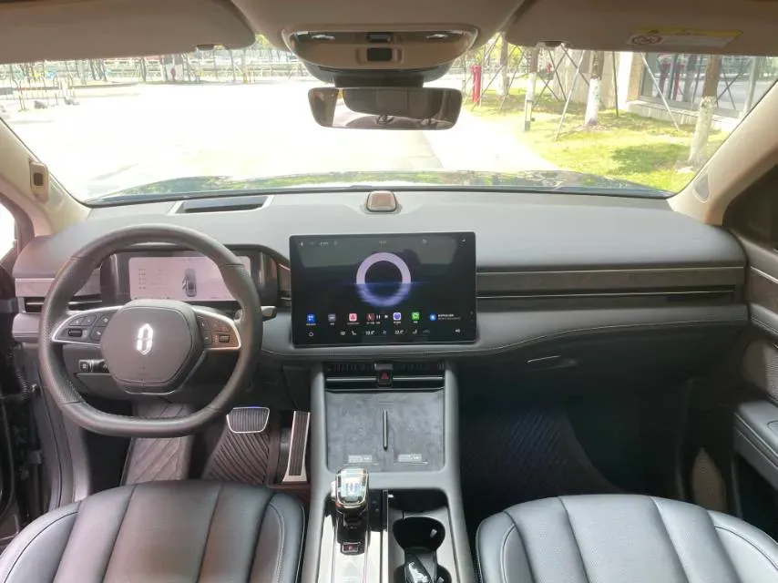 2024 AITO AITO M7 1.5T 152HP L4 REEV 40KWH,autocango,china used car exporter,china ev exporter,chinese used car exporter,chinese used ev exporter