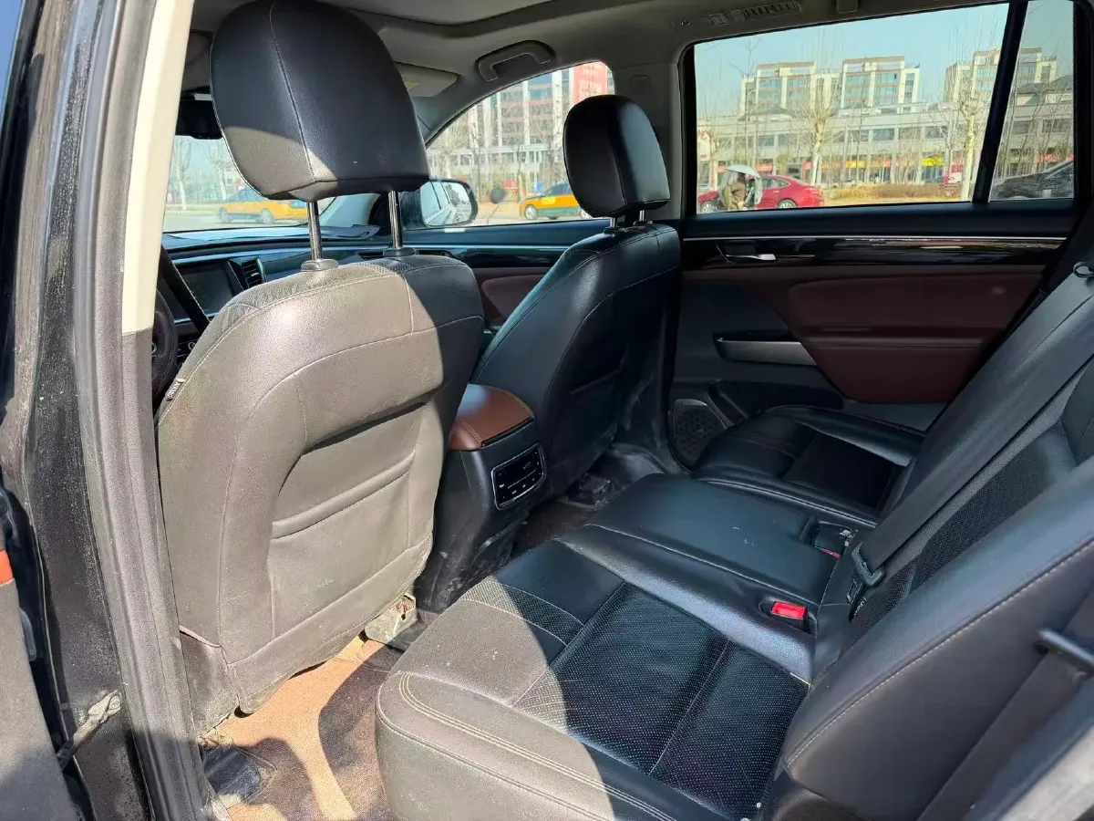 2017 GAC Trumpchi GS8 2.0T 201HP L4 6AT,autocango,china used car exporter,china ev exporter,chinese used car exporter,chinese used ev exporter