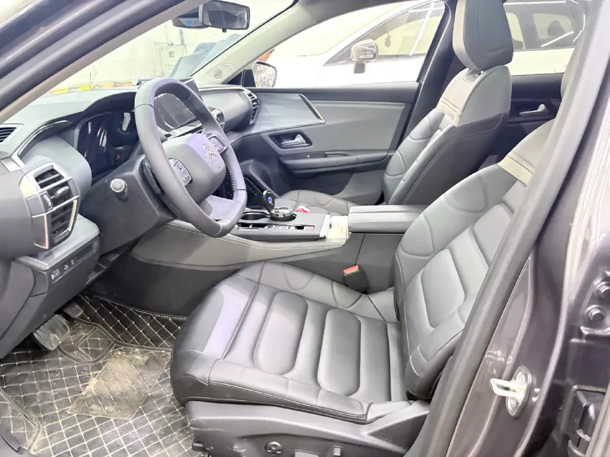 2024 Citroen C5 X 1.6T 175HP L4 8AT,autocango,china used car exporter,china ev exporter,chinese used car exporter,chinese used ev exporter