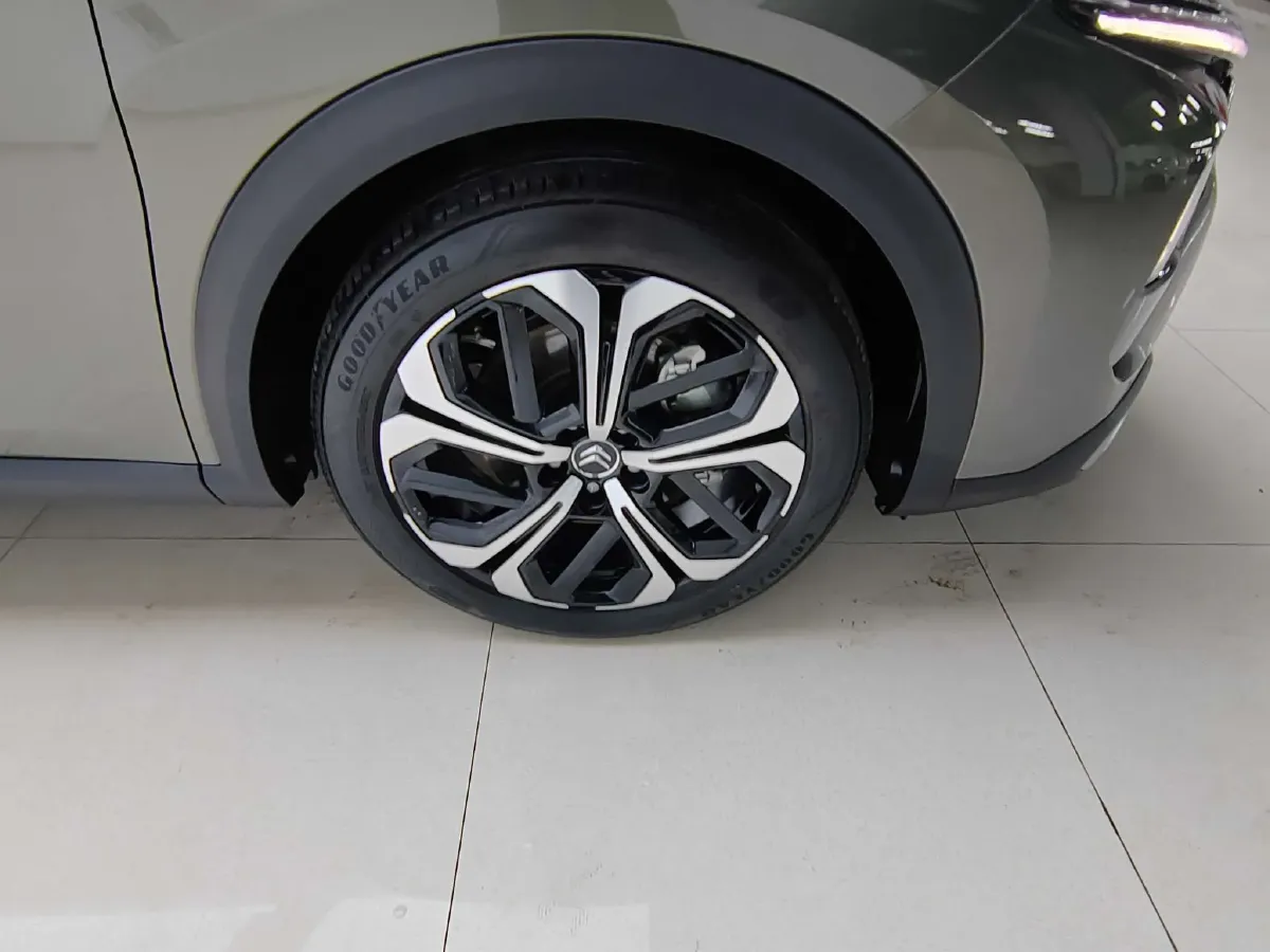 2024 Citroen C5 X 1.6T 175HP L4 8AT,autocango,china used car exporter,china ev exporter,chinese used car exporter,chinese used ev exporter