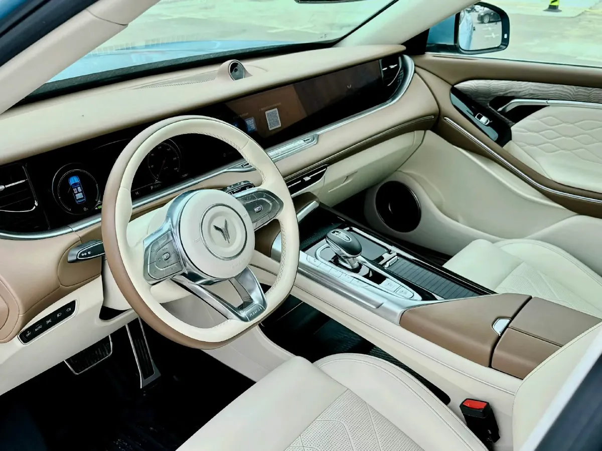 2021 Voyah FREE BEV 88KWH,autocango,china used car exporter,china ev exporter,chinese used car exporter,chinese used ev exporter