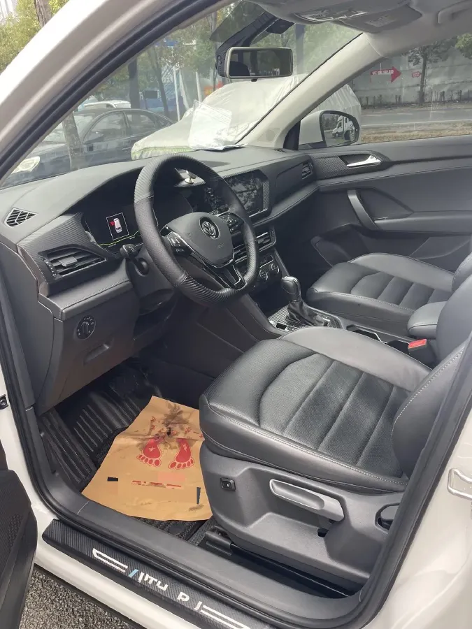 2021 Volkswagen Tharu 1.4T 150HP L4 7DCT,autocango,china used car exporter,china ev exporter,chinese used car exporter,chinese used ev exporter