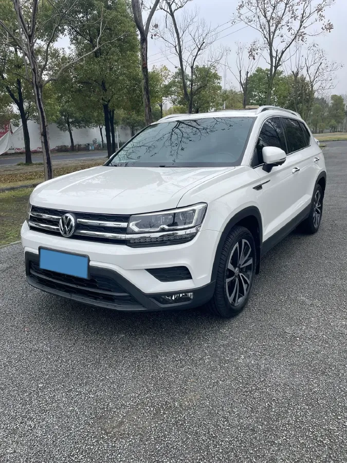 2021 Volkswagen Tharu 1.4T 150HP L4 7DCT,autocango,china used car exporter,china ev exporter,chinese used car exporter,chinese used ev exporter