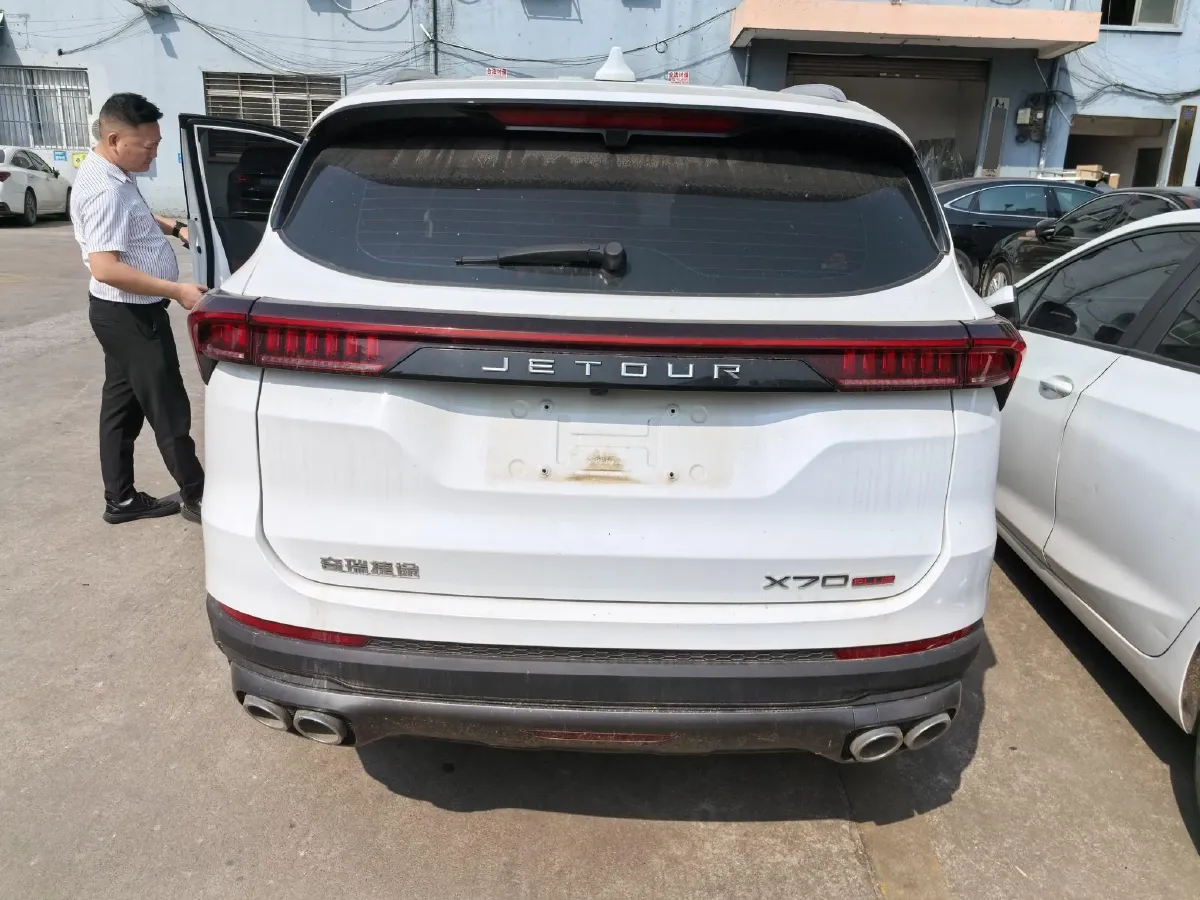 2023 Jetour X70 Plus 1.5T 156HP L4 6MT,autocango,china used car exporter,china ev exporter,chinese used car exporter,chinese used ev exporter