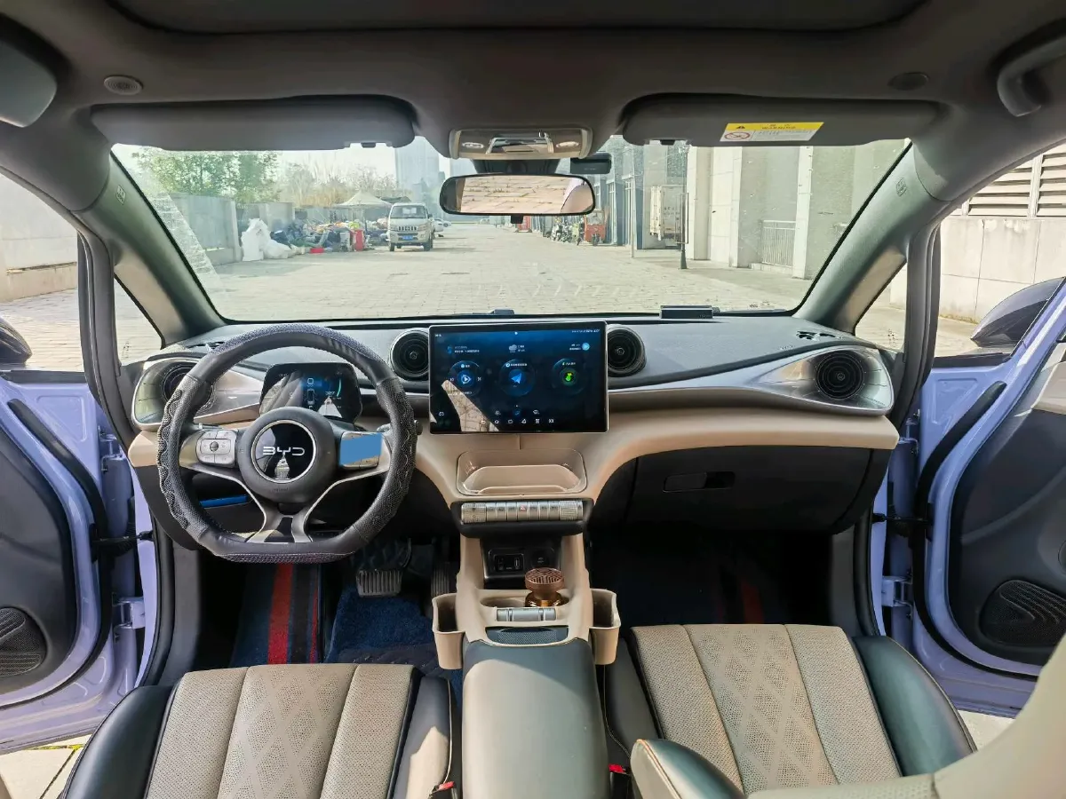 2023 BYD Dolphin BEV 44.928KWH,autocango,china used car exporter,china ev exporter,chinese used car exporter,chinese used ev exporter