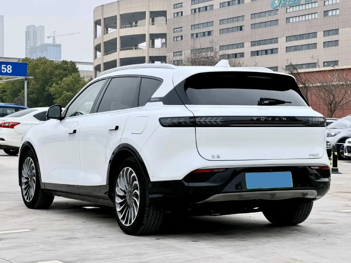 2021 Voyah FREE BEV 88KWH,autocango,china used car exporter,china ev exporter,chinese used car exporter,chinese used ev exporter