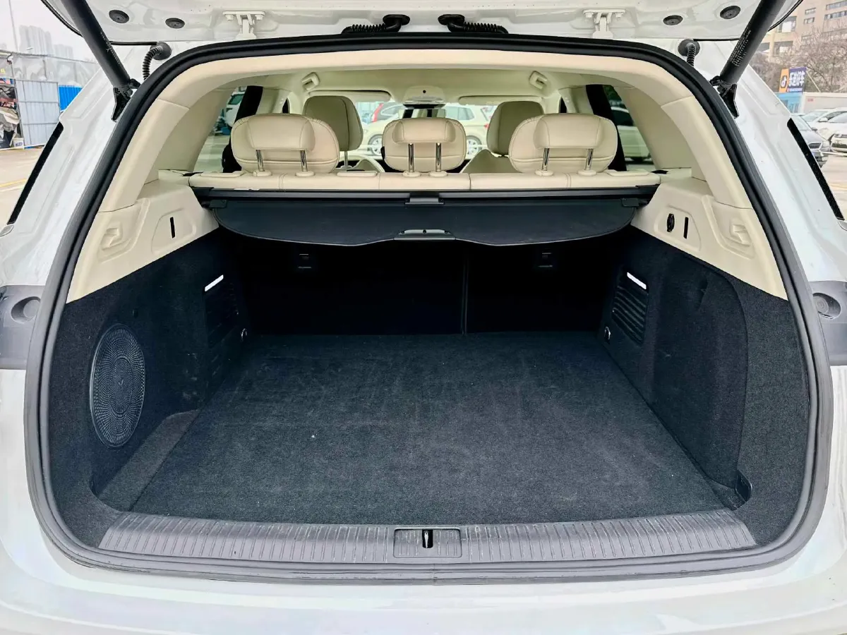 2021 Voyah FREE BEV 88KWH,autocango,china used car exporter,china ev exporter,chinese used car exporter,chinese used ev exporter