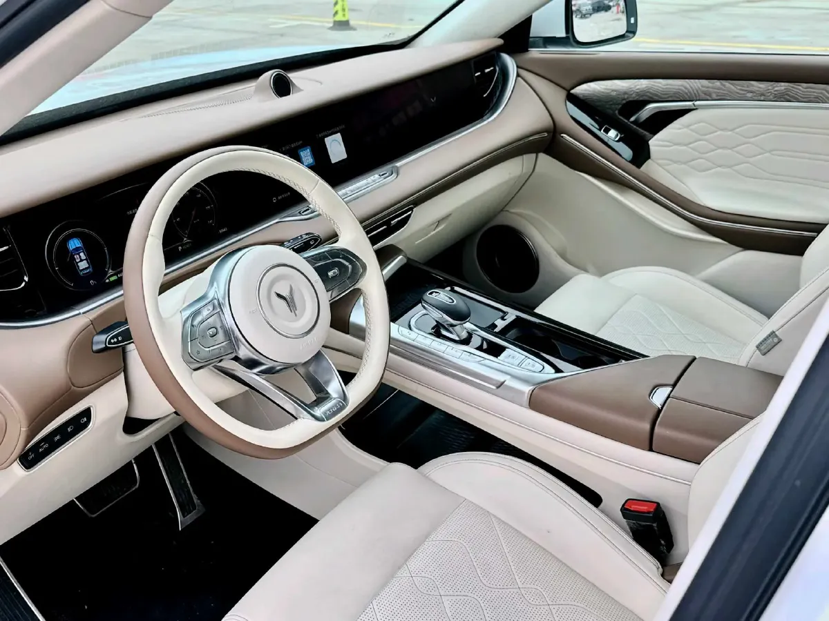 2021 Voyah FREE BEV 88KWH,autocango,china used car exporter,china ev exporter,chinese used car exporter,chinese used ev exporter