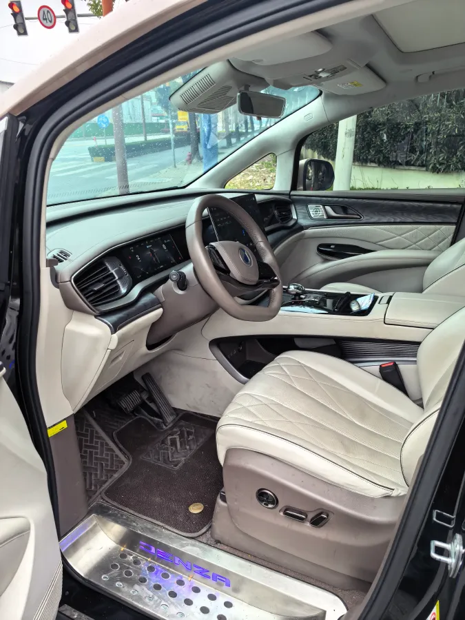 2022 HongQi HS7 3.0T 337HP V6 8AT,autocango,china used car exporter,china ev exporter,chinese used car exporter,chinese used ev exporter