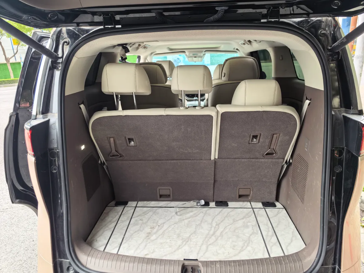 2022 HongQi HS7 3.0T 337HP V6 8AT,autocango,china used car exporter,china ev exporter,chinese used car exporter,chinese used ev exporter