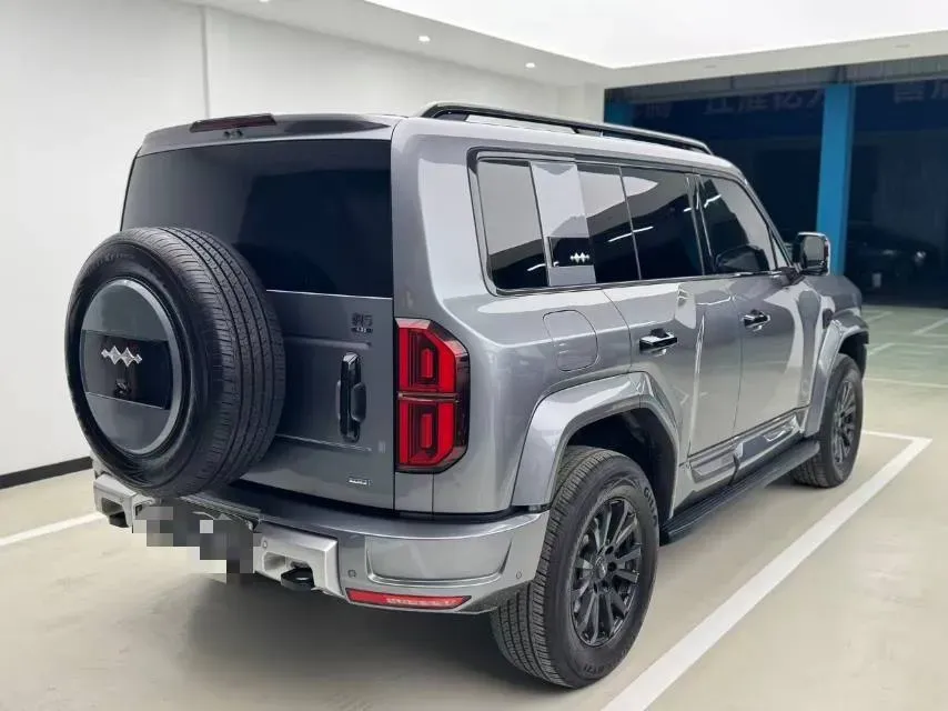 2025 FangChengBao Bao 5 1.5T 194HP L4 E-CVT PHEV 31.8KWH,autocango,china used car exporter,china ev exporter,chinese used car exporter,chinese used ev exporter