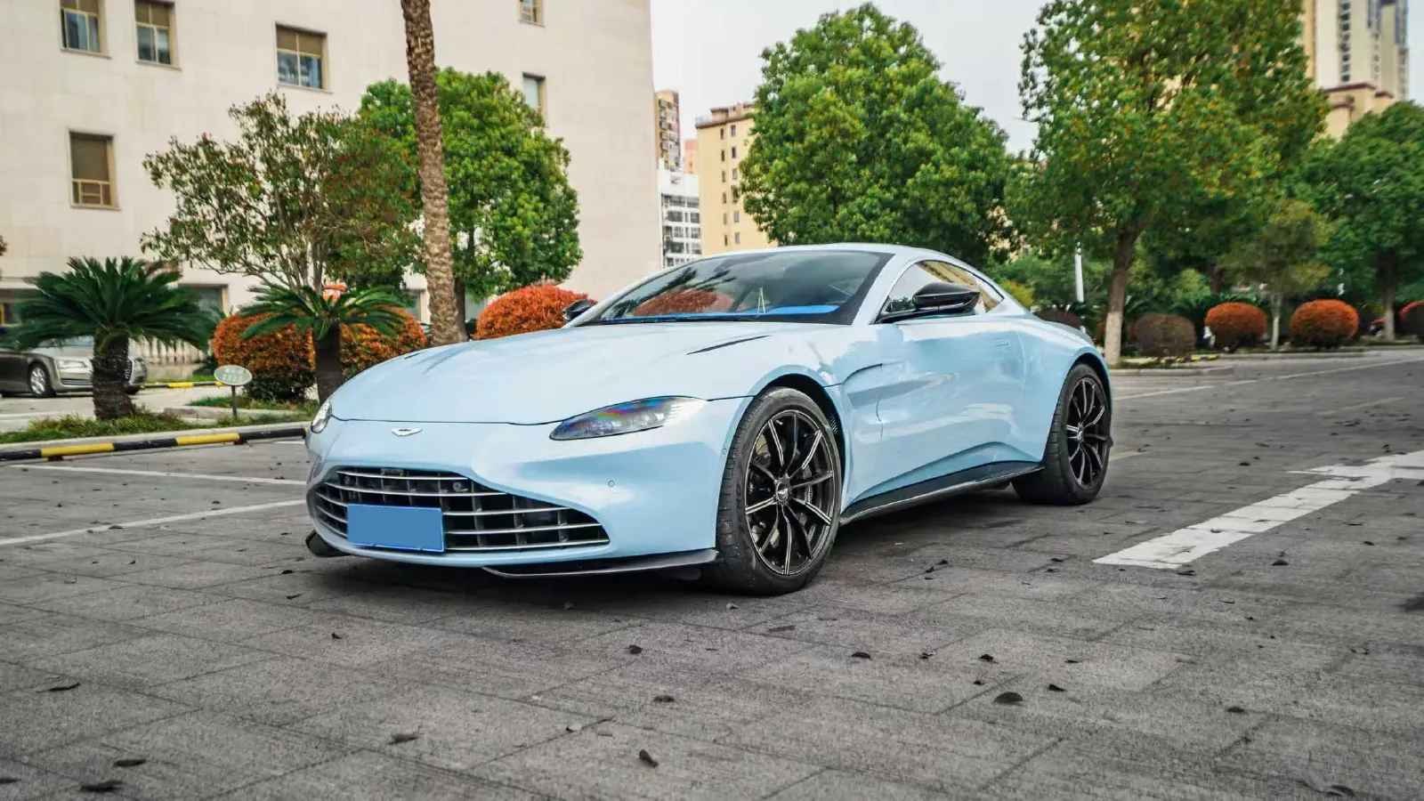 2020 Aston Martin V8 Vantage 4.0T 510HP V8 8AT,autocango,china used car exporter,china ev exporter,chinese used car exporter,chinese used ev exporter