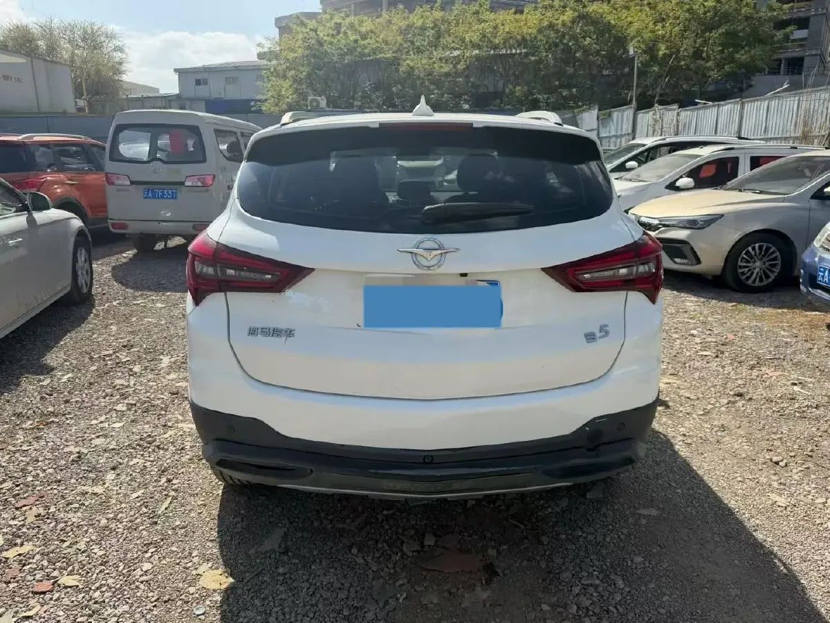 2017 HaiMa S5 1.6L 122HP L4 5MT,autocango,china used car exporter,china ev exporter,chinese used car exporter,chinese used ev exporter