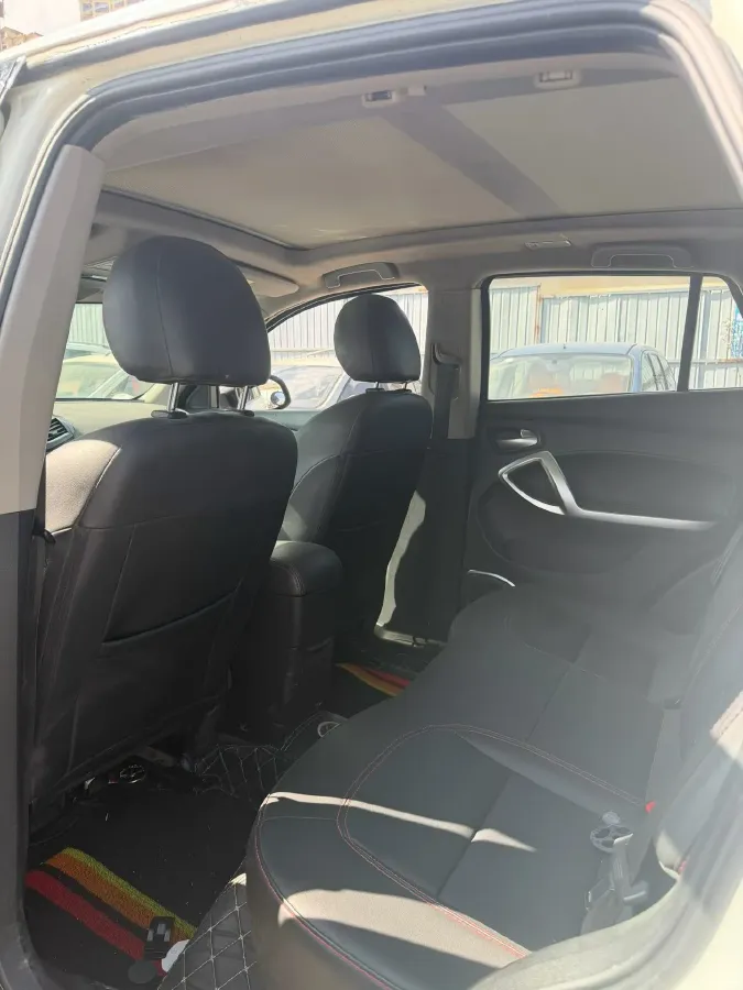 2017 HaiMa S5 1.6L 122HP L4 5MT,autocango,china used car exporter,china ev exporter,chinese used car exporter,chinese used ev exporter