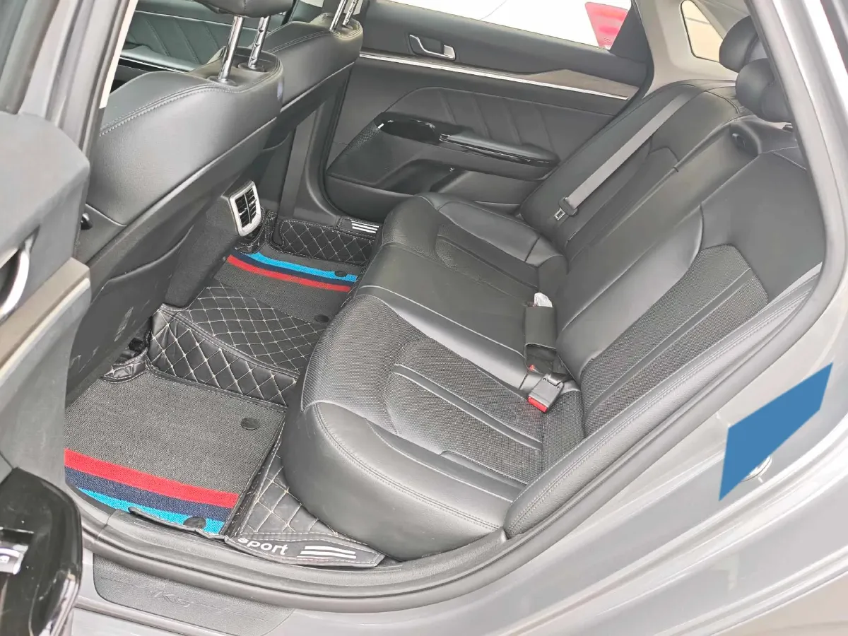 2021 Kia K5 2.0T 240HP L4 8AT,autocango,china used car exporter,china ev exporter,chinese used car exporter,chinese used ev exporter