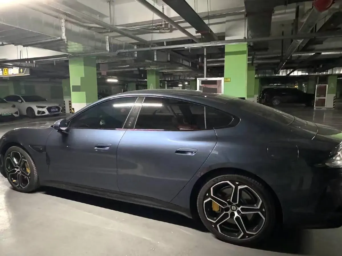 2024 MI SU7 BEV 94.3KWH,autocango,china used car exporter,china ev exporter,chinese used car exporter,chinese used ev exporter