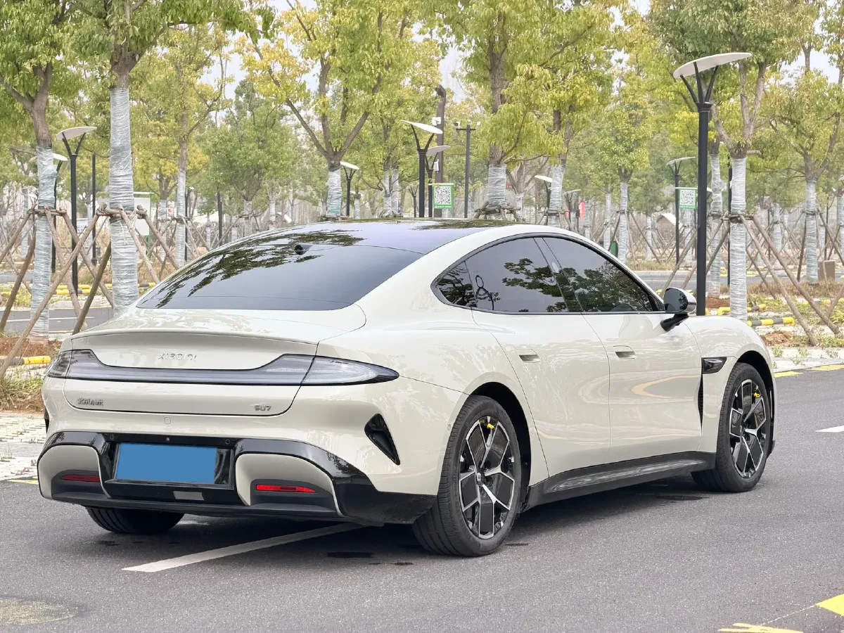 2024 MI SU7 BEV 73.6KWH,autocango,china used car exporter,china ev exporter,chinese used car exporter,chinese used ev exporter