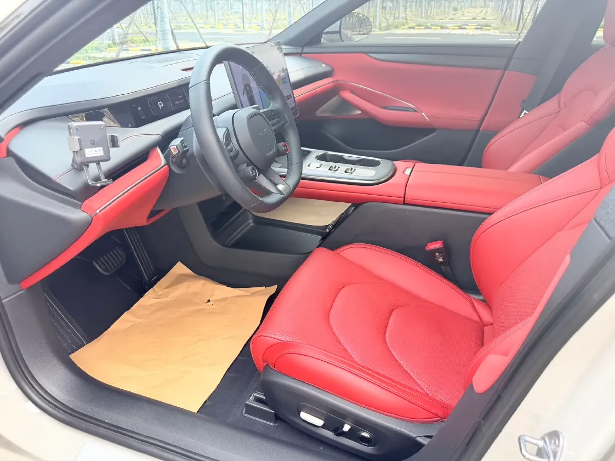 2024 MI SU7 BEV 73.6KWH,autocango,china used car exporter,china ev exporter,chinese used car exporter,chinese used ev exporter