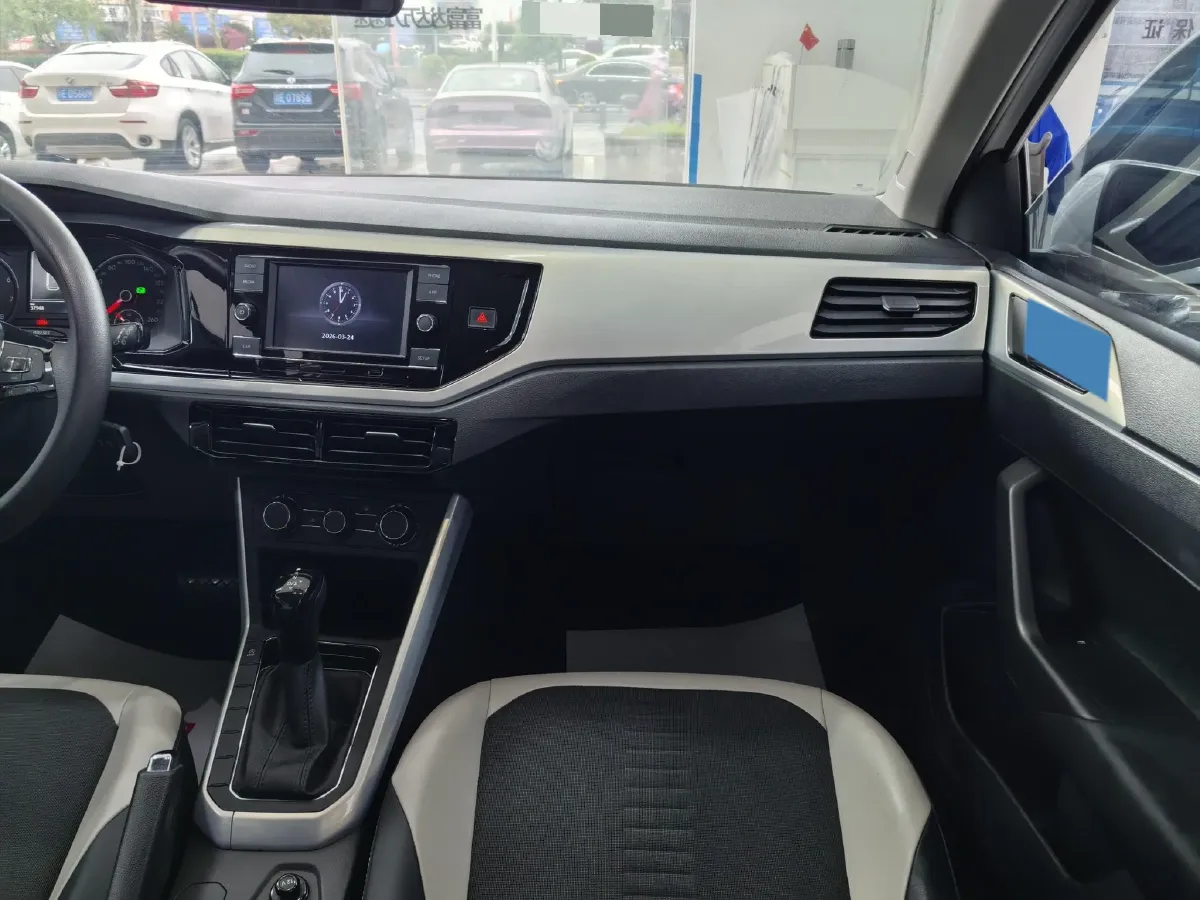 2019 Volkswagen Polo 1.5L 113HP L4 6AT,autocango,china used car exporter,china ev exporter,chinese used car exporter,chinese used ev exporter