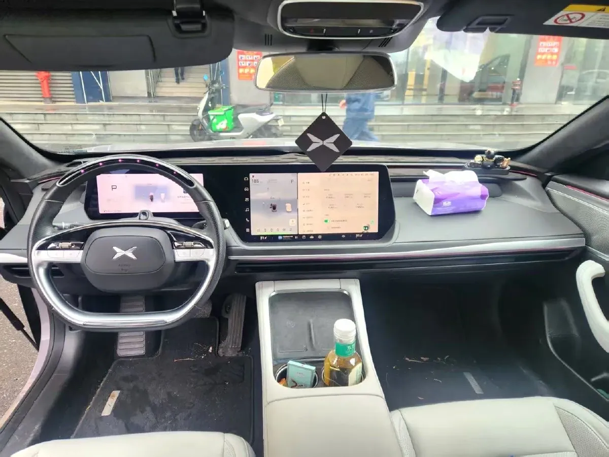 2024 Xpeng P7 BEV 86.2KWH,autocango,china used car exporter,china ev exporter,chinese used car exporter,chinese used ev exporter