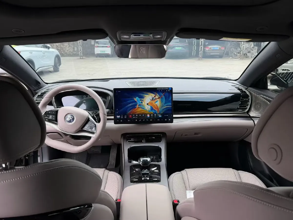 2025 BYD Han 1.5T 156HP L4 E-CVT PHEV,autocango,china used car exporter,china ev exporter,chinese used car exporter,chinese used ev exporter