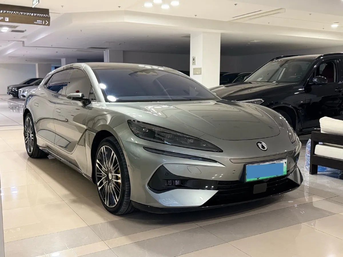 2024 Denza DenzaZ9GT 2.0T 207HP L4 E-CVT PHEV 38.5KWH,autocango,china used car exporter,china ev exporter,chinese used car exporter,chinese used ev exporter