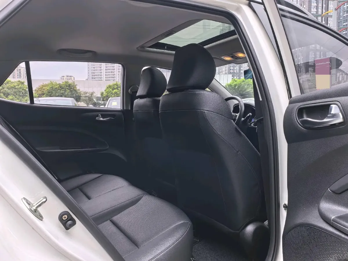 2021 Kia KX1 1.4L 100HP L4 CVT,autocango,china used car exporter,china ev exporter,chinese used car exporter,chinese used ev exporter