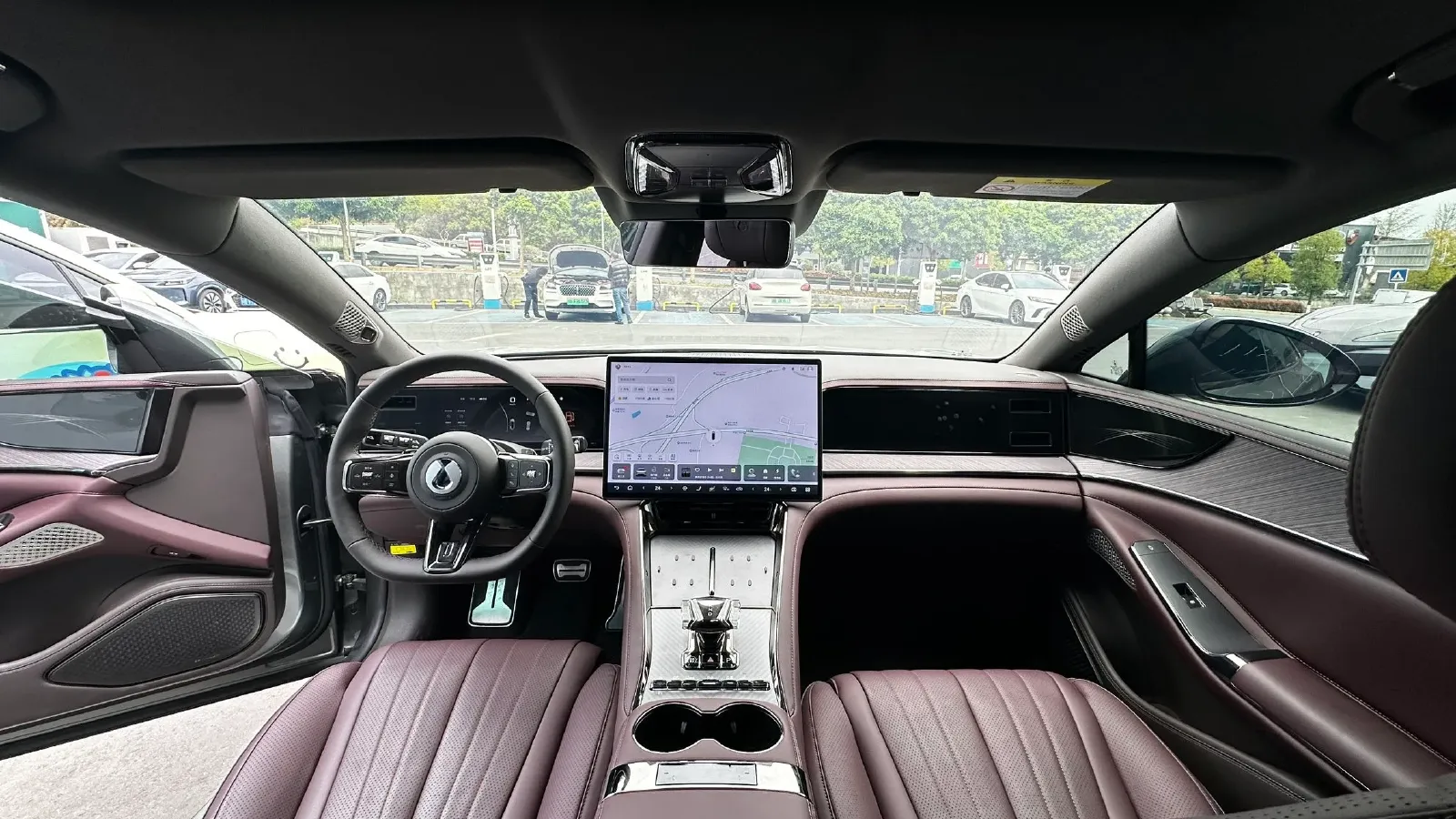 2024 Denza DenzaZ9GT 2.0T 207HP L4 E-CVT PHEV 38.5KWH,autocango,china used car exporter,china ev exporter,chinese used car exporter,chinese used ev exporter