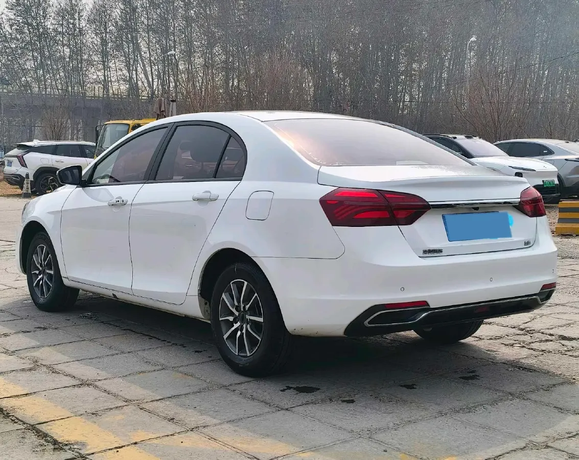 2019 Geely Emgrand 1.5L 109HP L4 5MT,autocango,china used car exporter,china ev exporter,chinese used car exporter,chinese used ev exporter