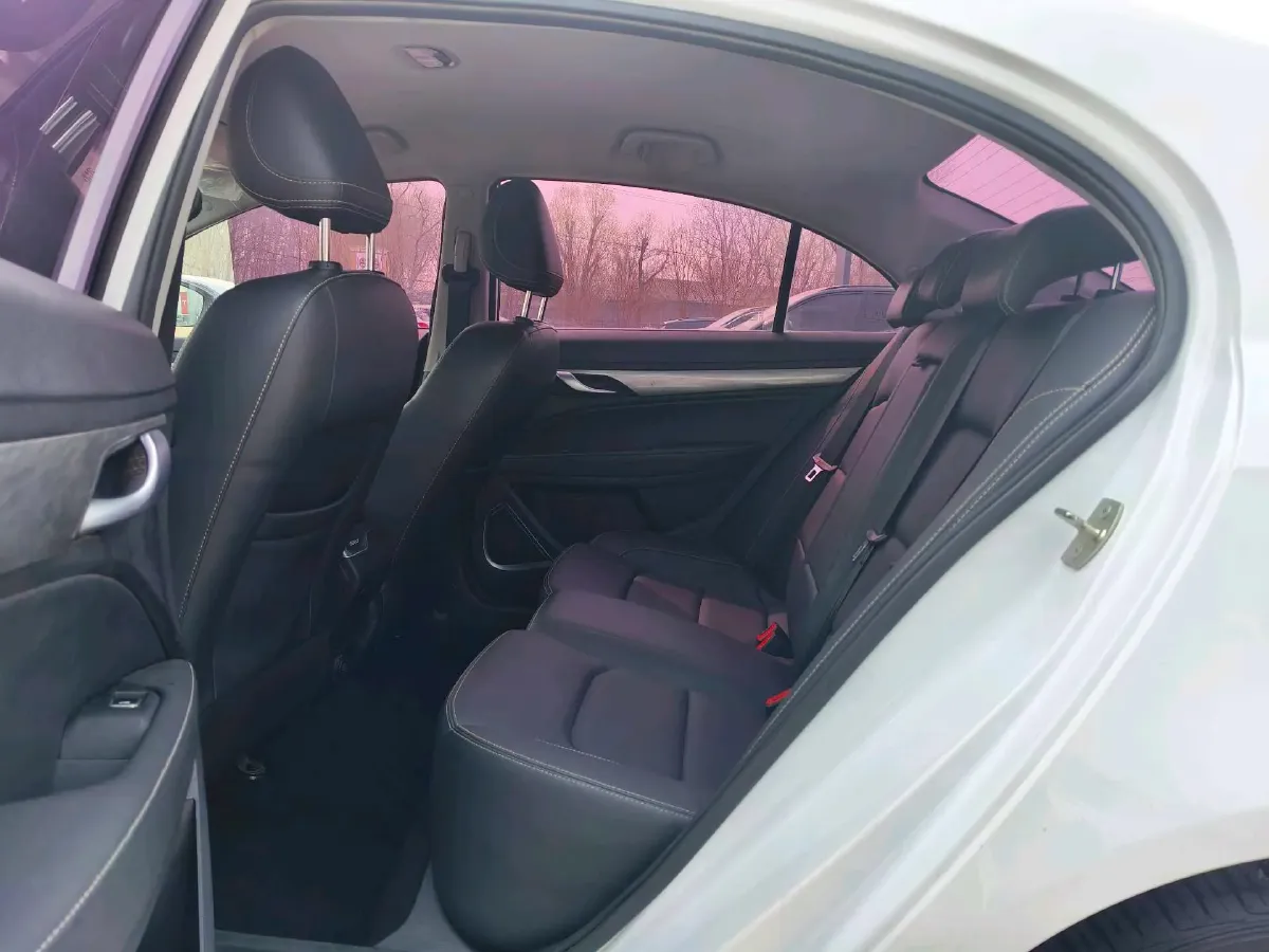 2019 Geely Emgrand 1.5L 109HP L4 5MT,autocango,china used car exporter,china ev exporter,chinese used car exporter,chinese used ev exporter