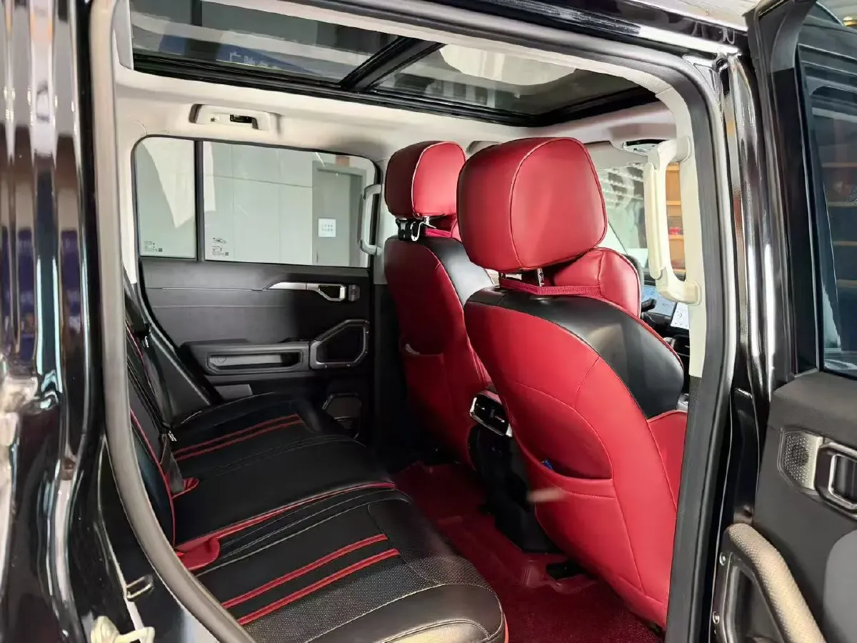 2023 Jetour Traveller 2.0T 254HP L4 7DCT,autocango,china used car exporter,china ev exporter,chinese used car exporter,chinese used ev exporter