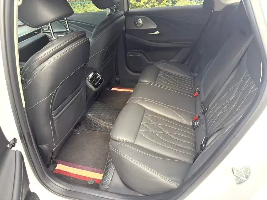 2022 Chery Arrizo 8 1.6T 197HP L4 7DCT,autocango,china used car exporter,china ev exporter,chinese used car exporter,chinese used ev exporter