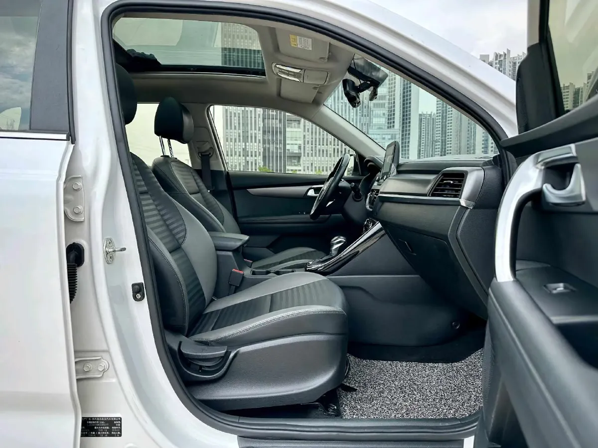 2018 Kia Sportage R 2.0L 160HP L4 6AT,autocango,china used car exporter,china ev exporter,chinese used car exporter,chinese used ev exporter