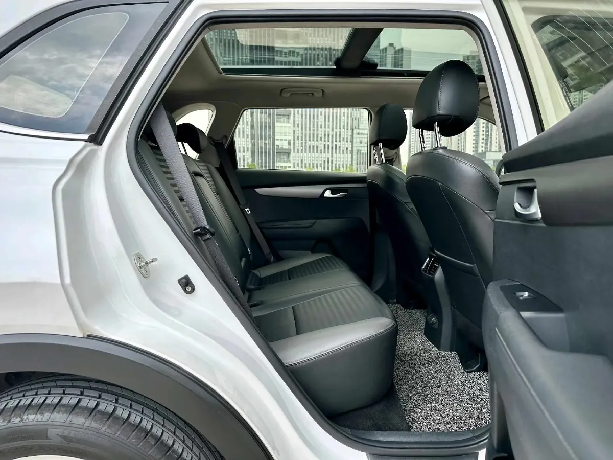 2018 Kia Sportage R 2.0L 160HP L4 6AT,autocango,china used car exporter,china ev exporter,chinese used car exporter,chinese used ev exporter