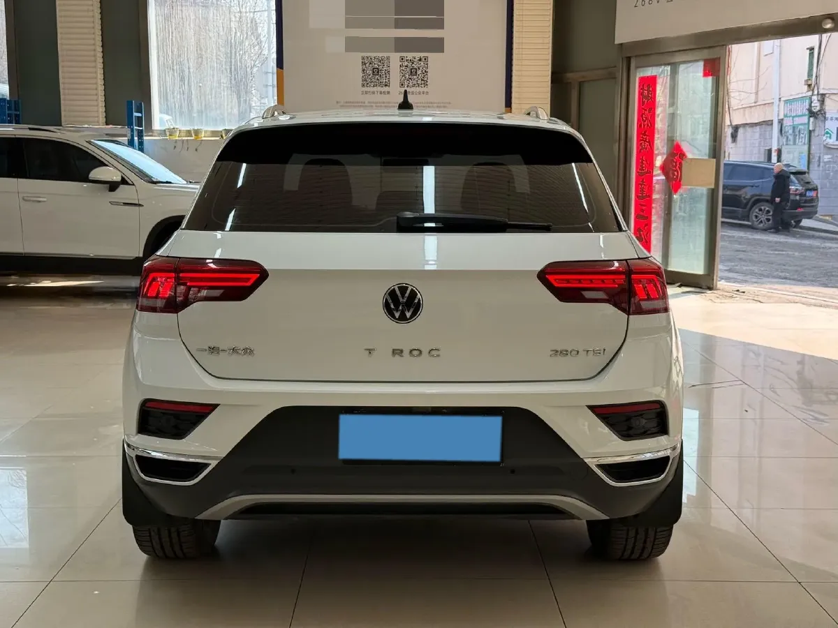 2022 Volkswagen T-Roc 1.4T 150HP L4 7DCT,autocango,china used car exporter,china ev exporter,chinese used car exporter,chinese used ev exporter