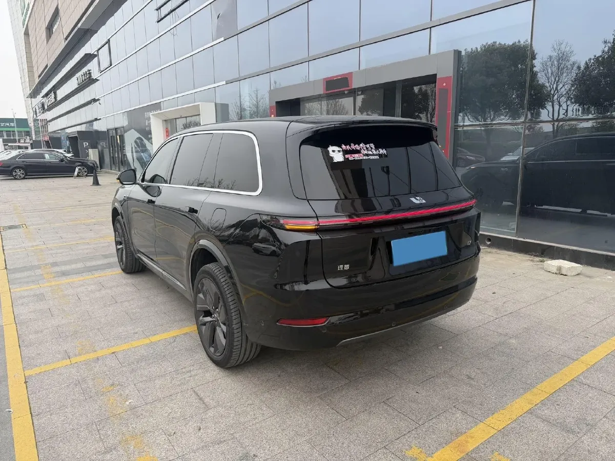 2024 Li L9 Range Extended 154HP REEV 52.3KWH,autocango,china used car exporter,china ev exporter,chinese used car exporter,chinese used ev exporter