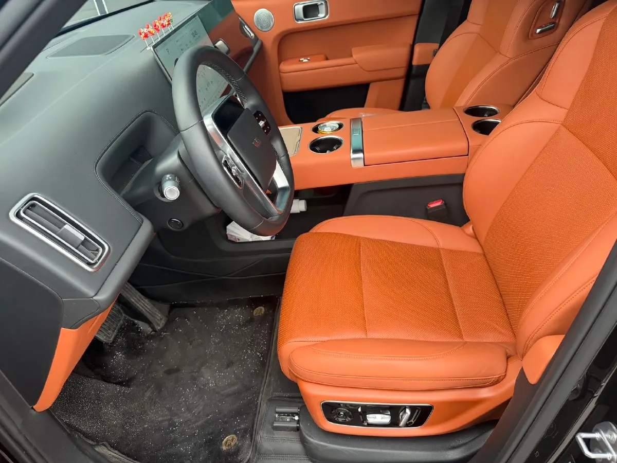 2024 Li L9 Range Extended 154HP REEV 52.3KWH,autocango,china used car exporter,china ev exporter,chinese used car exporter,chinese used ev exporter