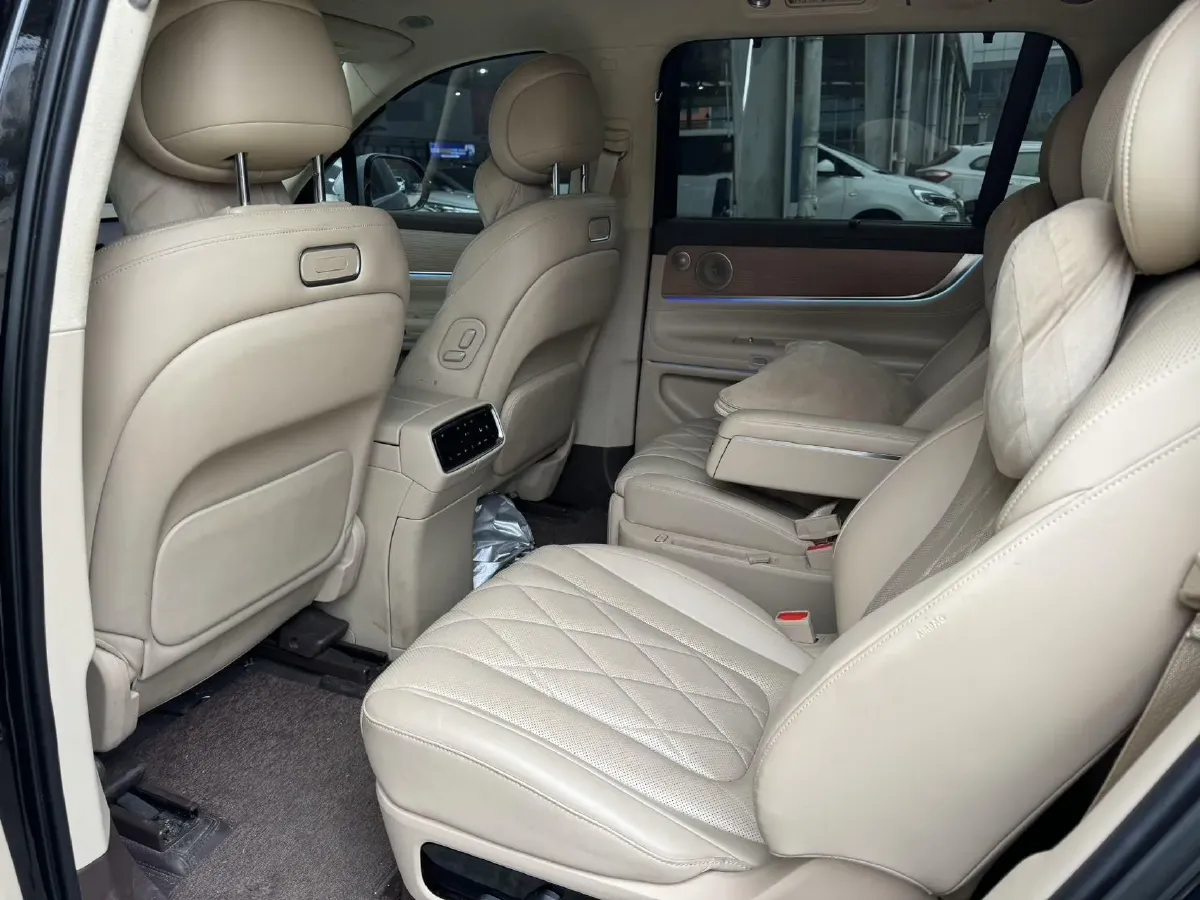 2024 AITO AITO M9 1.5T 152HP L4 REEV 42KWH,autocango,china used car exporter,china ev exporter,chinese used car exporter,chinese used ev exporter