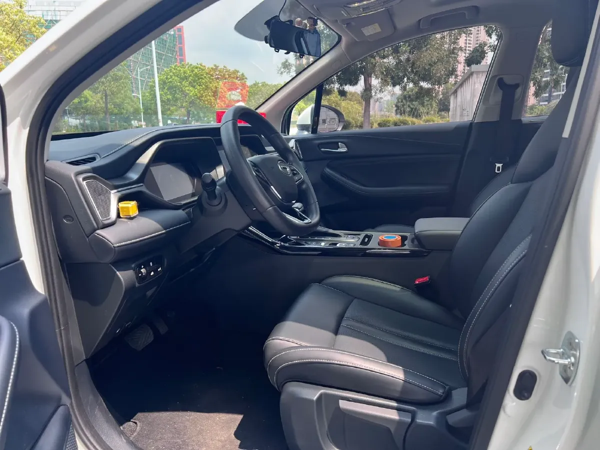 2022 GAC Trumpchi GS4 1.5T 169HP L4 6AT,autocango,china used car exporter,china ev exporter,chinese used car exporter,chinese used ev exporter