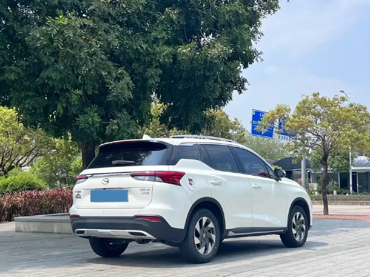 2022 GAC Trumpchi GS4 1.5T 169HP L4 6AT,autocango,china used car exporter,china ev exporter,chinese used car exporter,chinese used ev exporter