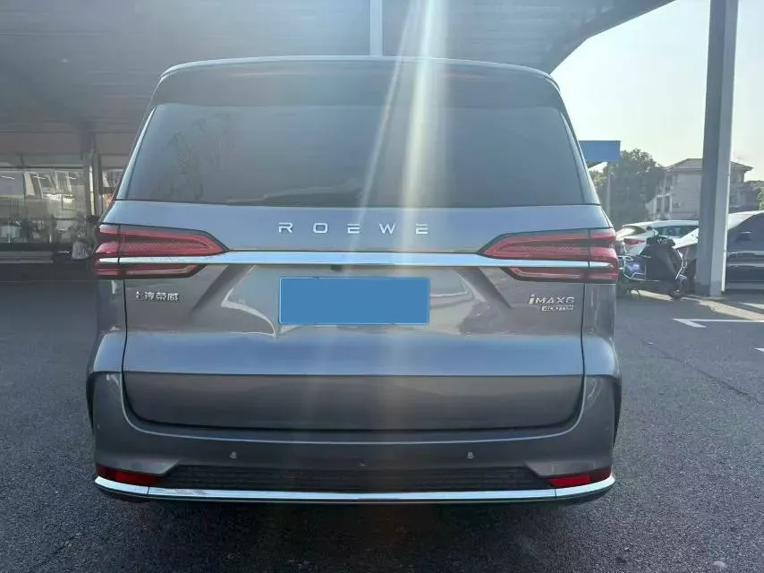 2023 Roewe iMAX8 2.0T 234HP L4 8AT,autocango,china used car exporter,china ev exporter,chinese used car exporter,chinese used ev exporter