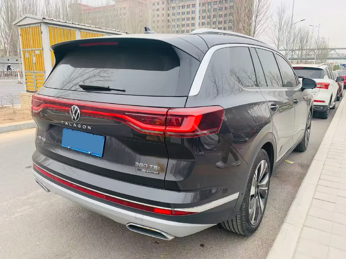 2024 Volkswagen Talagon 2.0T 220HP L4 7DCT,autocango,china used car exporter,china ev exporter,chinese used car exporter,chinese used ev exporter
