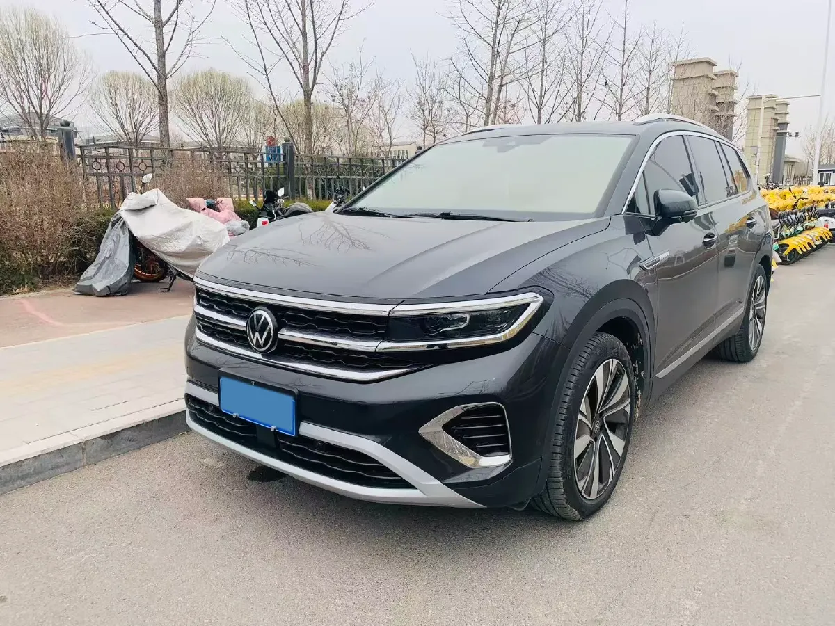 2024 Volkswagen Talagon 2.0T 220HP L4 7DCT,autocango,china used car exporter,china ev exporter,chinese used car exporter,chinese used ev exporter