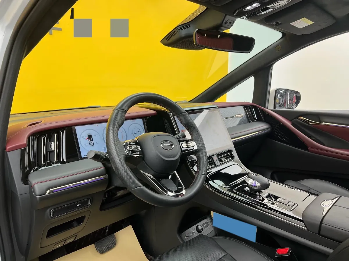 2023 GAC Trumpchi M8 2.0T 252HP L4 8AT,autocango,china used car exporter,china ev exporter,chinese used car exporter,chinese used ev exporter